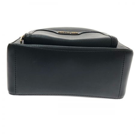  MICHAEL KORS マイケルコース リュック JAYCEE ジェイシー ジップポケット バックパック 35S2G8TB2L ブラック