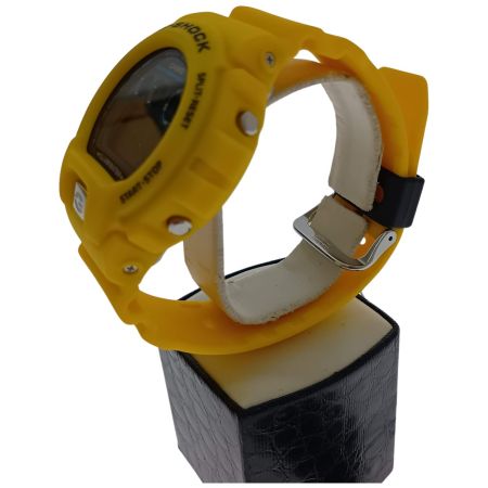  CASIO カシオ 腕時計　G-SHOCK　6900シリーズ　30周年モデル 特別パッケージ DW-6900TR-9JR イエロー