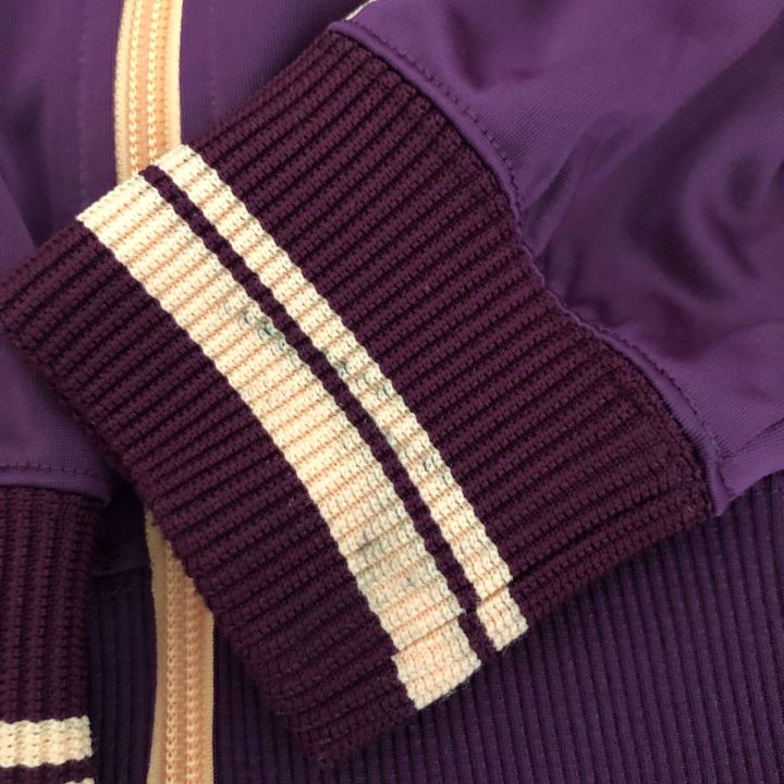 美品✨️オニツカタイガー トラックジャケット ワインレッド ゴールド 虎 刺繍 L オニツカタイガー トラックジャケットのフリマアイテム一覧