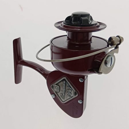  Shakespeare シェイクスピア　スピニングリール 2062NL