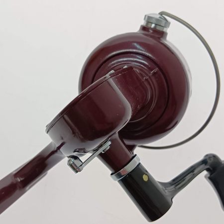  Shakespeare シェイクスピア　スピニングリール 2062NL