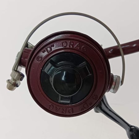  Shakespeare シェイクスピア　スピニングリール 2062NL