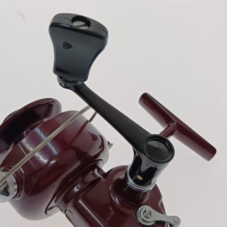  Shakespeare シェイクスピア　スピニングリール 2062NL