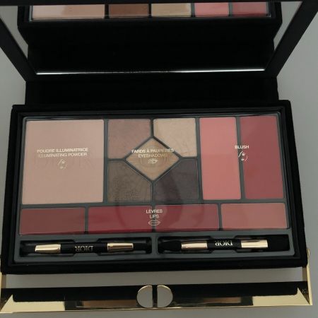  Christian Dior クリスチャンディオール メイクアップ エクラン クチュール マルチユース パレット 2022 クリスマスコフレ