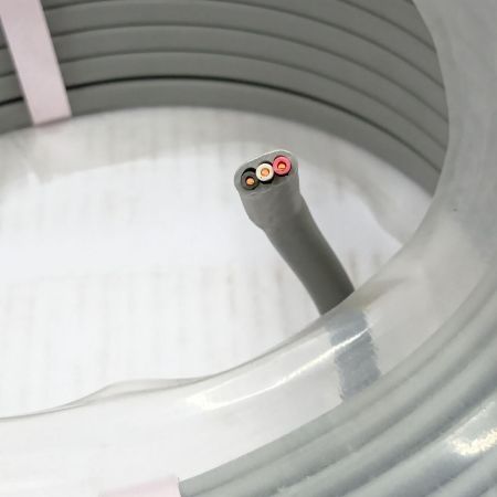  富士電線工業 VVFケーブル　電材　3芯 1.6mm×100m　23.2製造 23.2