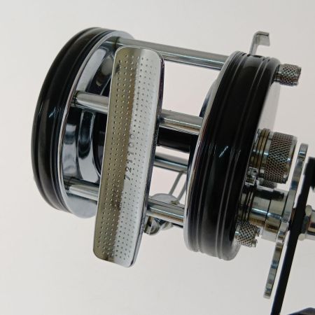  Abu Garcia アブガルシア ベイトリール　アンバサダー5000Ｃ  721100