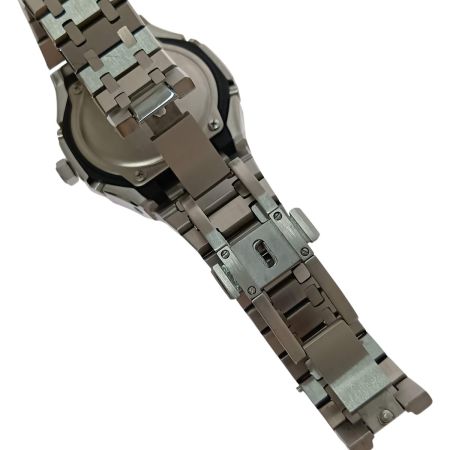 CASIO カシオ 腕時計　G-SHOCK GA-2100SKE シルバー
