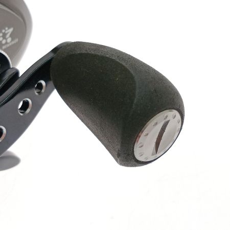  Abu Garcia アブガルシア ベイトリール　REVO LT6-L 00K15AK