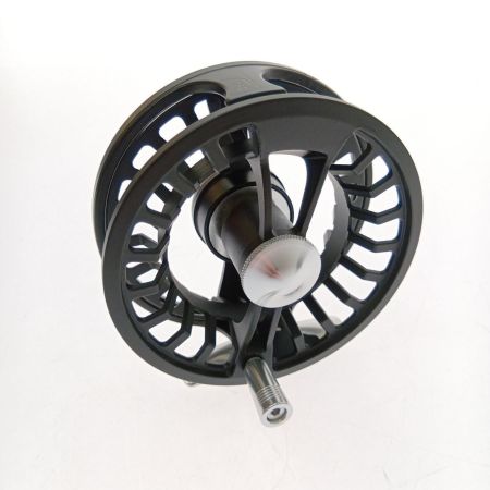   フライリール　NXT BLACK LABEL