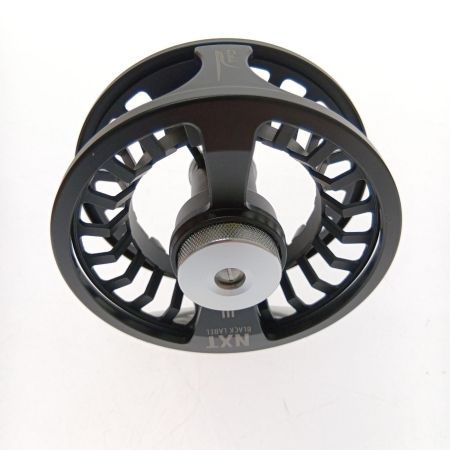   フライリール　NXT BLACK LABEL