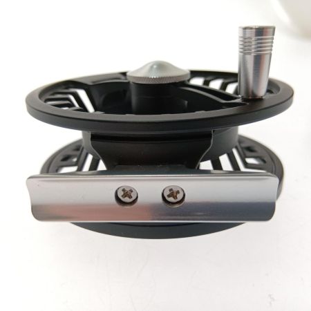   フライリール　NXT BLACK LABEL