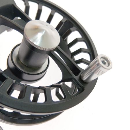   フライリール　NXT BLACK LABEL