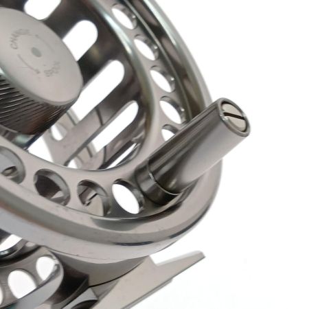  Loop フライリール　EVOTEC LW2010