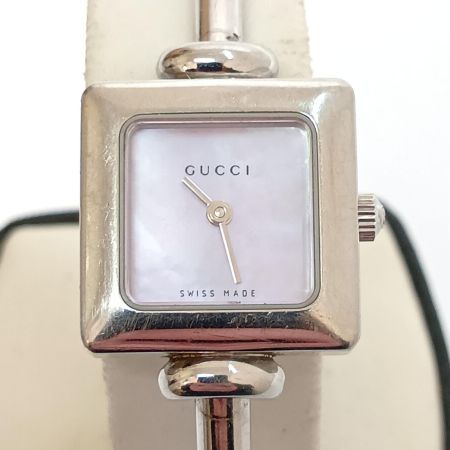  GUCCI グッチ バングルウォッチ 腕時計 1900L  シェルピンク