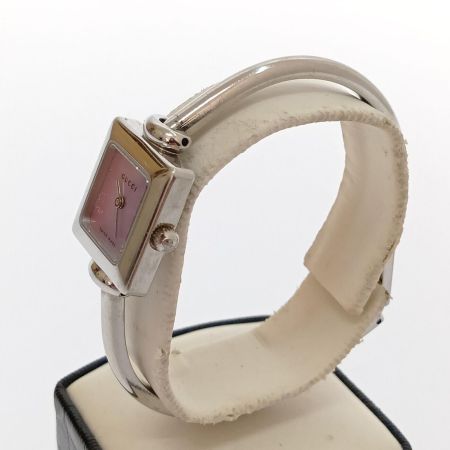  GUCCI グッチ バングルウォッチ 腕時計 1900L  シェルピンク