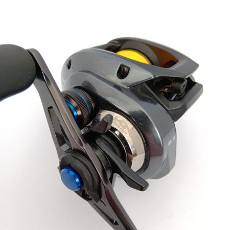  SHIMANO シマノ SLX DC 70XG 右ハンドル 045645