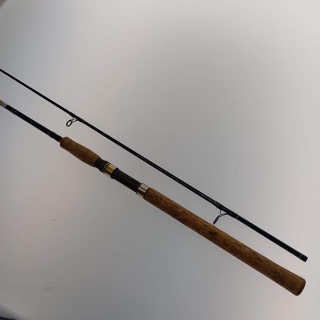  Abu Garcia アブガルシア トラウティンマーキスⅡ　 TMⅡ-902M 本体のみ