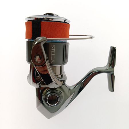  SHIMANO シマノ 22 ステラ C5000XG　ウッドハンドル 043979