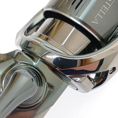  SHIMANO シマノ 22 ステラ C5000XG　ウッドハンドル 043979