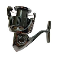□□ SHIMANO シマノ 22 ステラ C3000XG 043924 本体のみ Bランク
