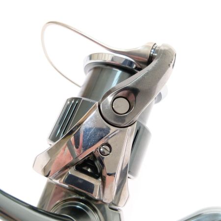  SHIMANO シマノ 22 ステラ C3000MHG 043917 本体のみ