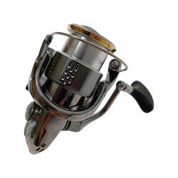 □□ SHIMANO シマノ 18 ステラ C3000MHG 03806 本体のみ Bランク