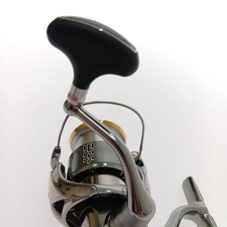  SHIMANO シマノ 18 ステラ C3000MHG 03806 本体のみ