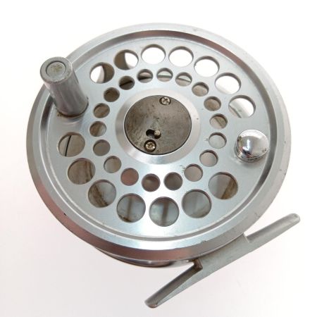  SHIMANO シマノ フライリール　FREESTONE FV　7 本体のみ