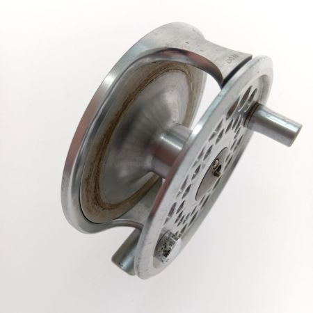  SHIMANO シマノ フライリール　FREESTONE FV　7 本体のみ