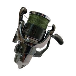 □□ SHIMANO シマノ 22 ステラ 3000MHG 043931 本体のみ Bランク