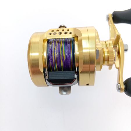  SHIMANO シマノ 23 カルカッタコンクエストMD 300XG 右ハンドル 045928