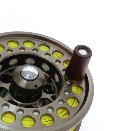  SHIMANO シマノ フライリール　FREESTONE LA3・4 本体のみ