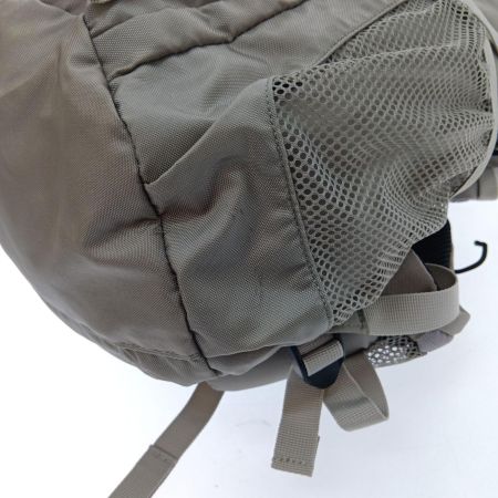  Columbia コロンビア BURKE MOUNTAIN 30L BACKPAバーク マウンテン 30L バックパック PU8179 グレージュ