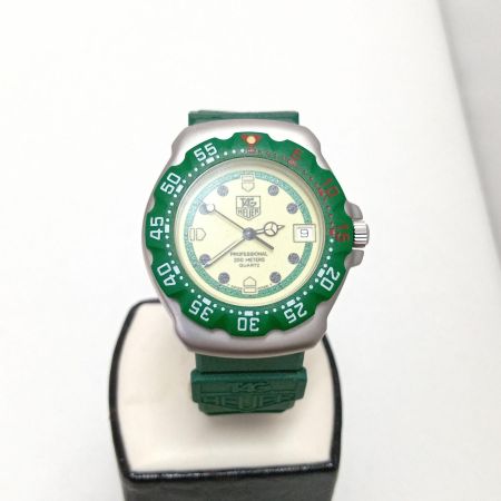  TAG HEUER タグホイヤー 腕時計　フォーミュラ1 プロフェッショナル200ｍ 372.513 グリーン