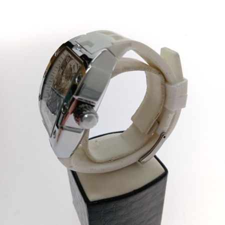  MEGIR 腕時計 8602 シルバー×ホワイト