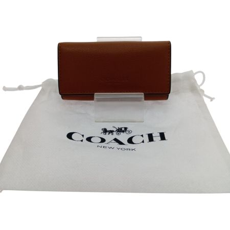  COACH コーチ F63645 ブラウン