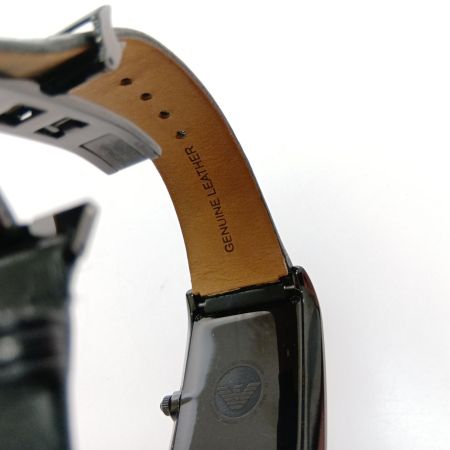 EMPORIO ARMANI エンポリオアルマーニ 腕時計　スクエア　クォーツ AR-2060 ブラック