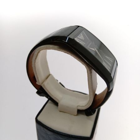  EMPORIO ARMANI エンポリオアルマーニ 腕時計　スクエア　クォーツ AR-2060 ブラック