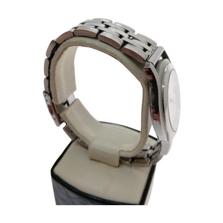  GUCCI グッチ 腕時計　ラウンドフェイス 　クォーツ 5500M シルバー