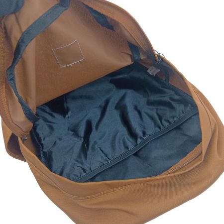 Carhartt カーハート  リュック デイパック  Classic Laptop Daypack 21L CB0280 ブラウン
