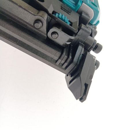  MAKITA マキタ 35ｍｍ充電式面目釘打　18V FN350D 本体のみ