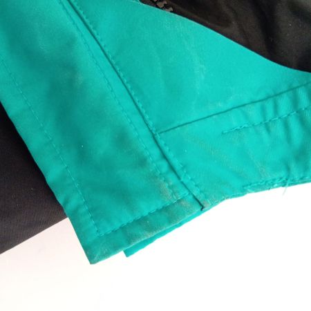  THE NORTH FACE ザノースフェイス ジャケット マウンテンジャケット RETRO MOUNTAIN LIGHT FUTURELIGHT JACKET  NF0A4R52 グリーン