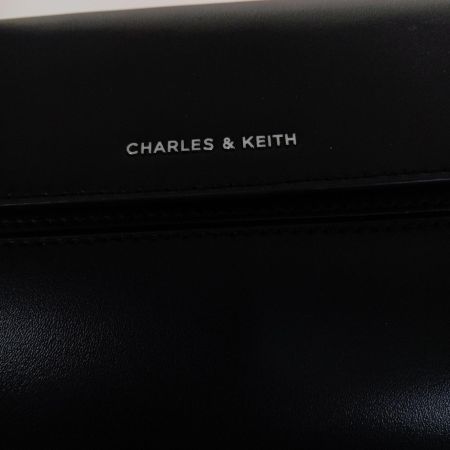  CHARLES&KEITY Nasrin ナスリン ジオメトリックショルダーバッグ CK2-20781907 ブラック