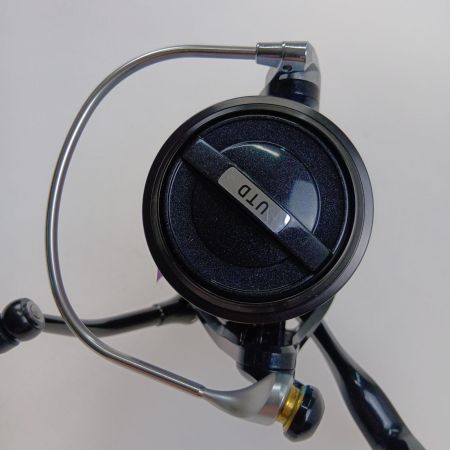  DAIWA ダイワ 15プロカーゴ　5000 遠投 059347 本体のみ