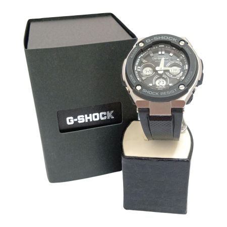  CASIO カシオ 腕時計　G-SHOCKG-STEEL　電波ソーラー GST-W300 ブラック