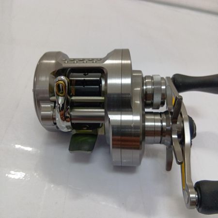  SHIMANO シマノ 23 カルカッタコンクエスト BFS XG 左ハンドル 045713
