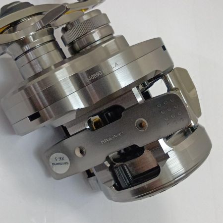  SHIMANO シマノ 23 カルカッタコンクエスト BFS HG 左ハンドル 045690