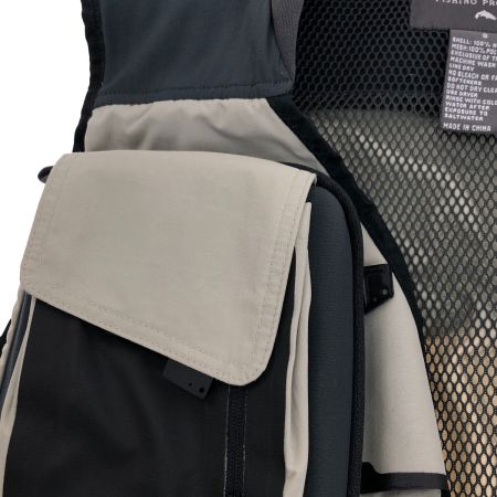  SIMMS 釣り服飾 フィッシングベスト SIZE S