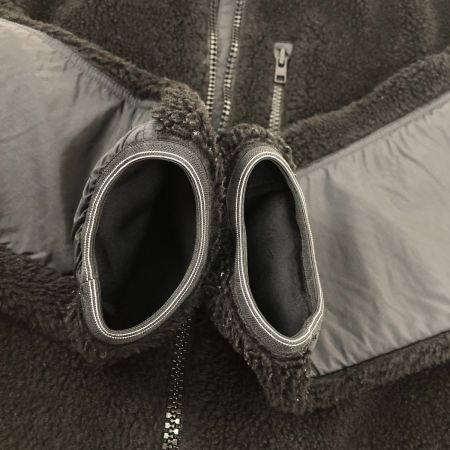  CANADA GOOSE カナダグース ジャケット フリースジャケット SIZE L  7017M ブラック