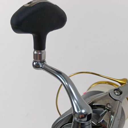  SHIMANO シマノ 15 ツインパワー 4000XG 03373 本体のみ